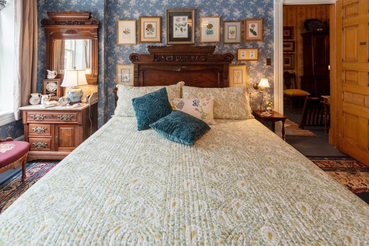 The Dolon House Bed & Breakfast! จิมธอร์ป ภายนอก รูปภาพ