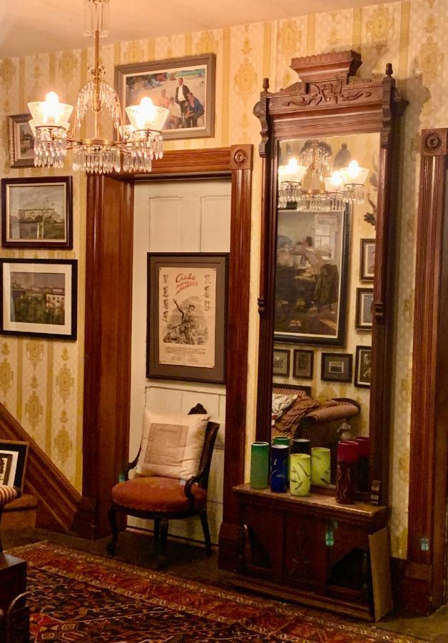 The Dolon House Bed & Breakfast! จิมธอร์ป ภายนอก รูปภาพ